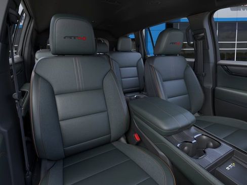 New 2026 GMC Acadia AT4 AWD/4WD image 16