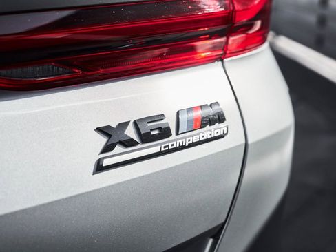 Used 2026 BMW X6 M Competition w/ Executive Package AWD/4WD image 13