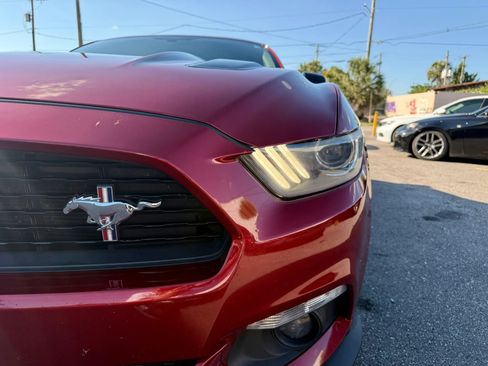 Used 2017 Ford Mustang GT Premium w/ Equipment Group 401A RWD image 10