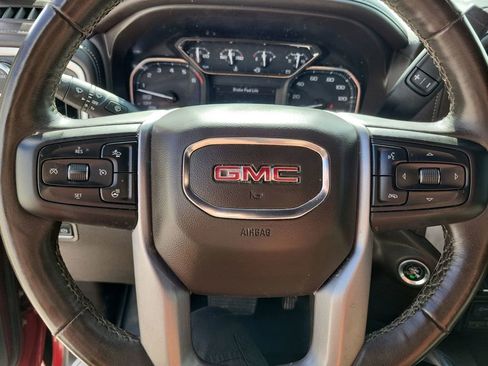 Used 2021 GMC Sierra 1500 SLT image 11