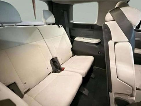 Used 2024 Hyundai Santa Fe SE image 28