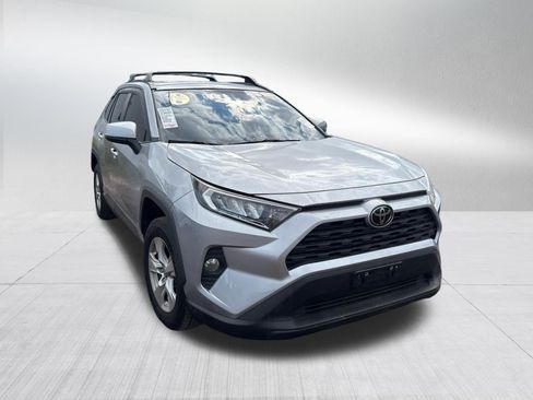 Used 2021 Toyota RAV4 XLE w/ Carpet Mat Package (TMS) AWD/4WD image 3