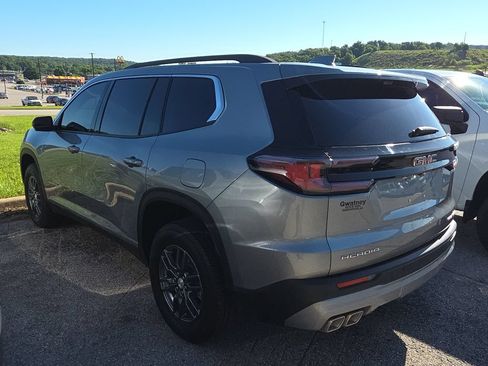 Used 2026 GMC Acadia Elevation FWD image 4