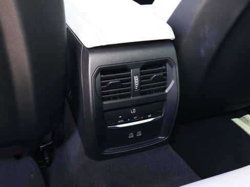 Used 2025 BMW M3 Competition w/ M Carbon Exterior Package AWD/4WD image 15