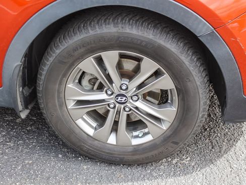 Used 2014 Hyundai Santa Fe Sport w/ Premium Equipment Package 03 FWD image 14