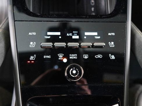 New 2026 Porsche Cayenne Turbo AWD/4WD image 26