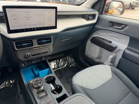 New 2026 Ford Maverick XLT w/ XLT Luxury Package image 26