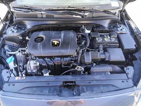 Certified 2023 Kia Forte GT-Line FWD image 28