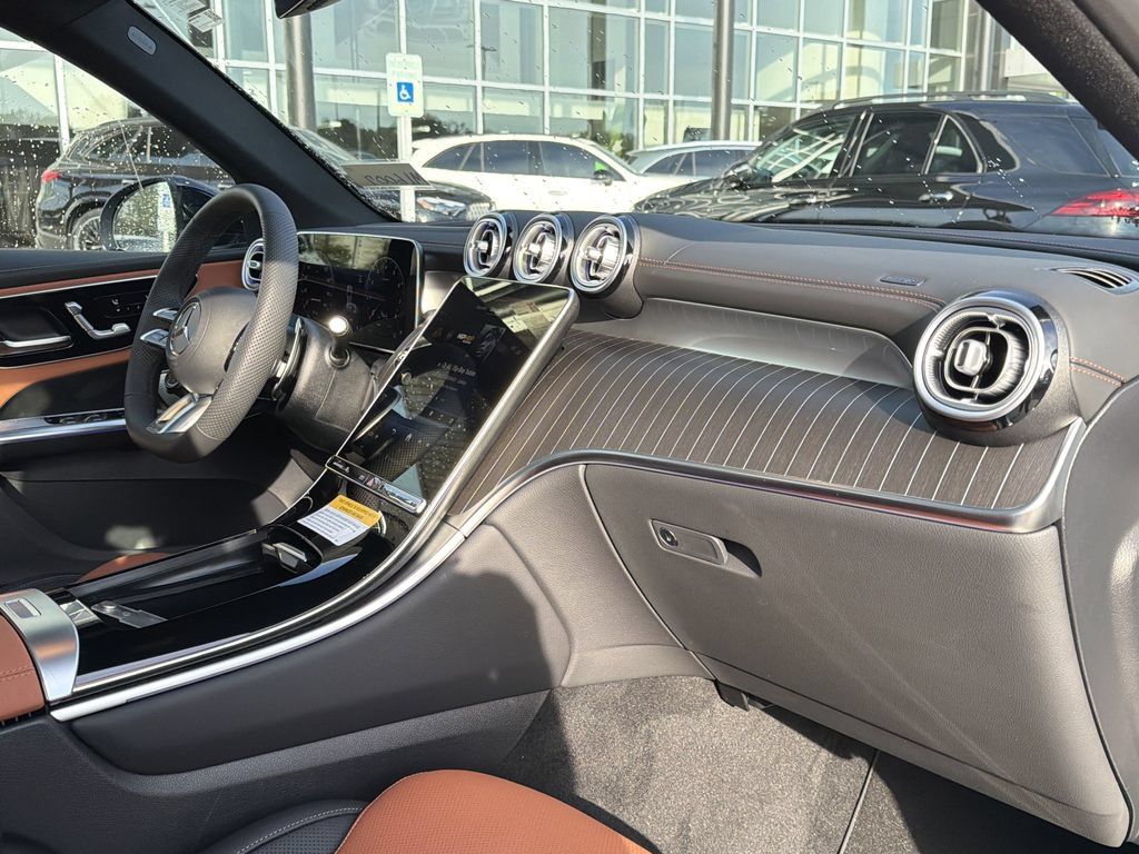 New 2026 Mercedes-Benz GLC 43 AMG 4MATIC image 19