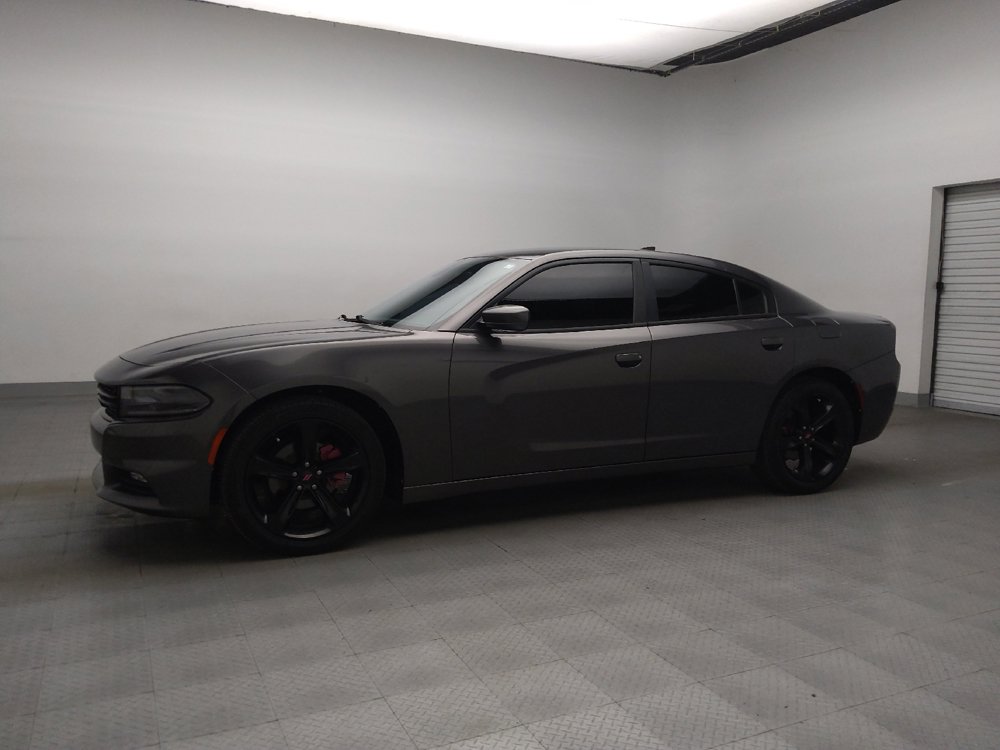 Used 2018 Dodge Charger SXT Plus w/ Quick Order Package 29J RWD image 2