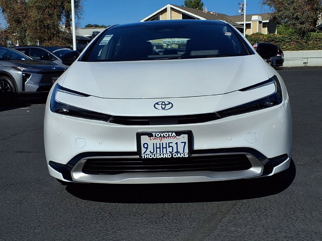 Certified 2023 Toyota Prius Prime Premium FWD image 2