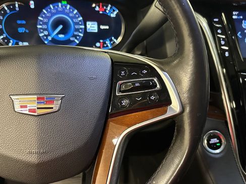 Used 2018 Cadillac Escalade Premium Luxury RWD image 27
