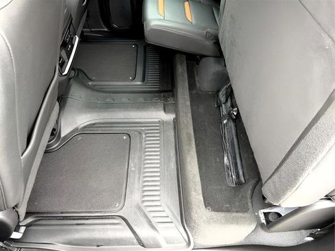 Used 2022 GMC Sierra 1500 AT4 w/ AT4 Preferred Package image 24