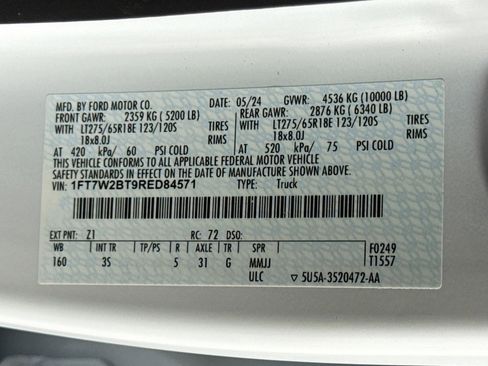Used 2024 Ford F250 XLT image 28