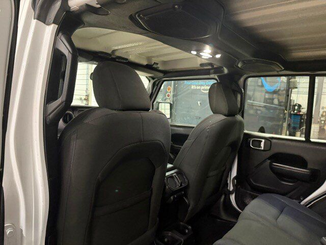 Used 2021 Jeep Wrangler Unlimited Sport AWD/4WD image 39