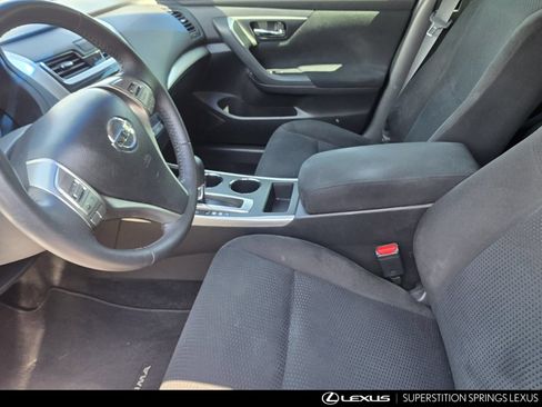 Used 2015 Nissan Altima 2.5 SV FWD image 12
