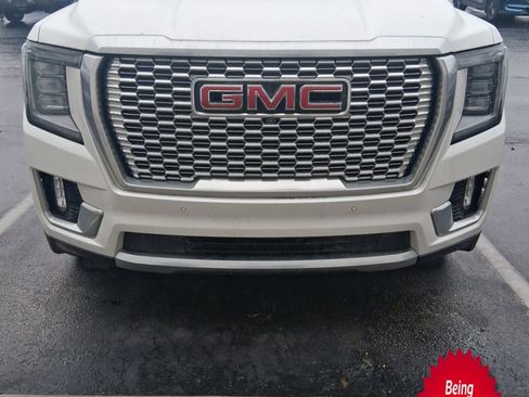 Used 2024 GMC Yukon XL Denali w/ Denali Reserve Package image 1