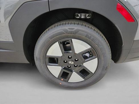 New 2026 Hyundai Santa Fe SE image 10