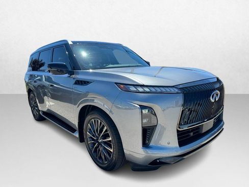 Used 2026 INFINITI QX80 Autograph w/ Premium Cargo Package AWD/4WD image 3