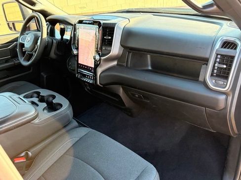 Used 2026 RAM 2500 Big Horn AWD/4WD image 13