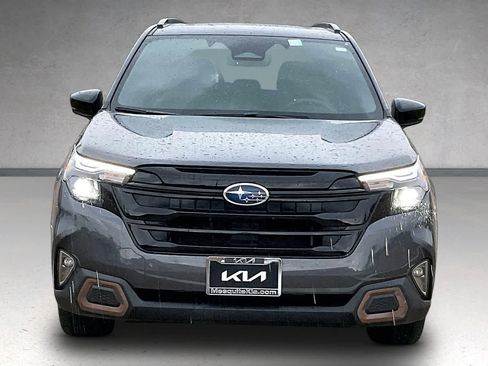Used 2025 Subaru Forester Sport w/ Popular Package #1 AWD/4WD image 6