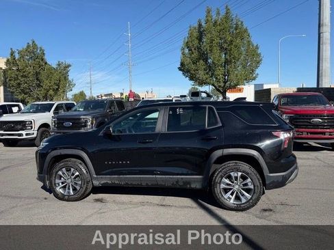 Used 2026 Chevrolet Equinox LT w/ Convenience Package II AWD/4WD image 9