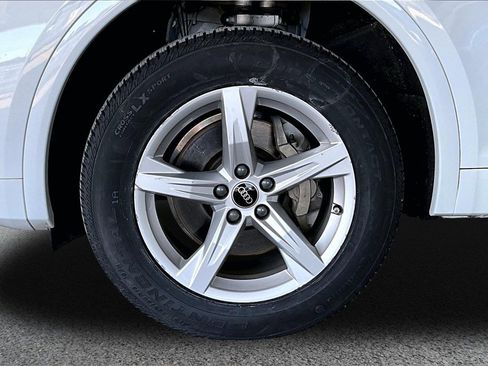 Certified 2022 Audi Q5 2.0T Premium w/ Convenience Package image 34