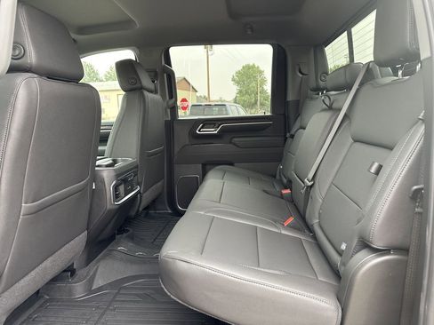 New 2025 GMC Sierra 3500 SLT image 13