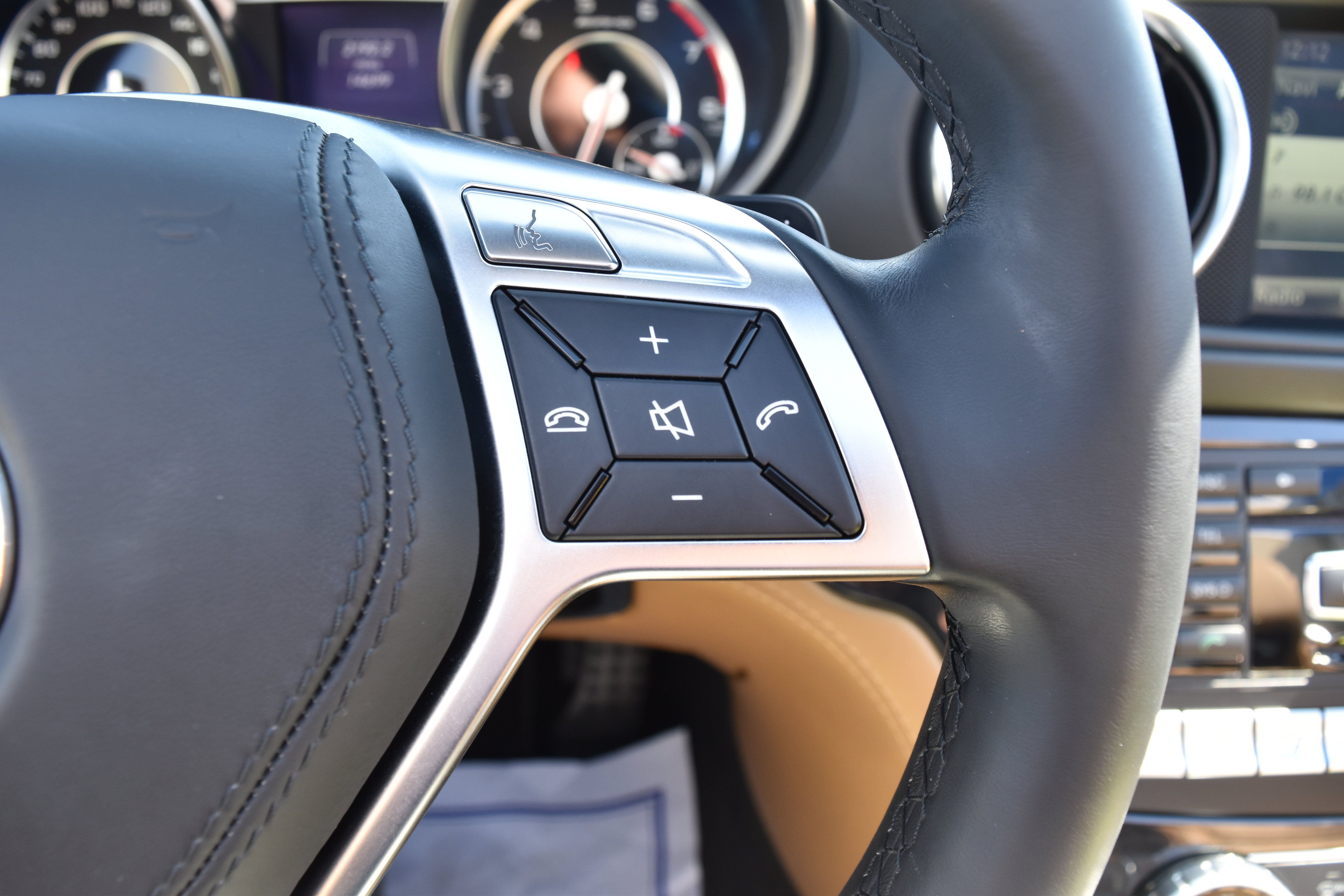 Used 2014 Mercedes-Benz SL 63 AMG image 19