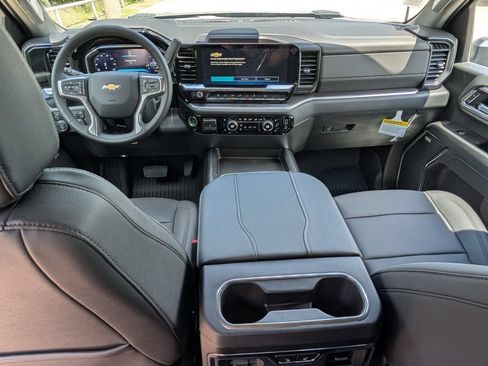 New 2026 Chevrolet Silverado 2500 LTZ w/ LTZ Texas Edition AWD/4WD image 5