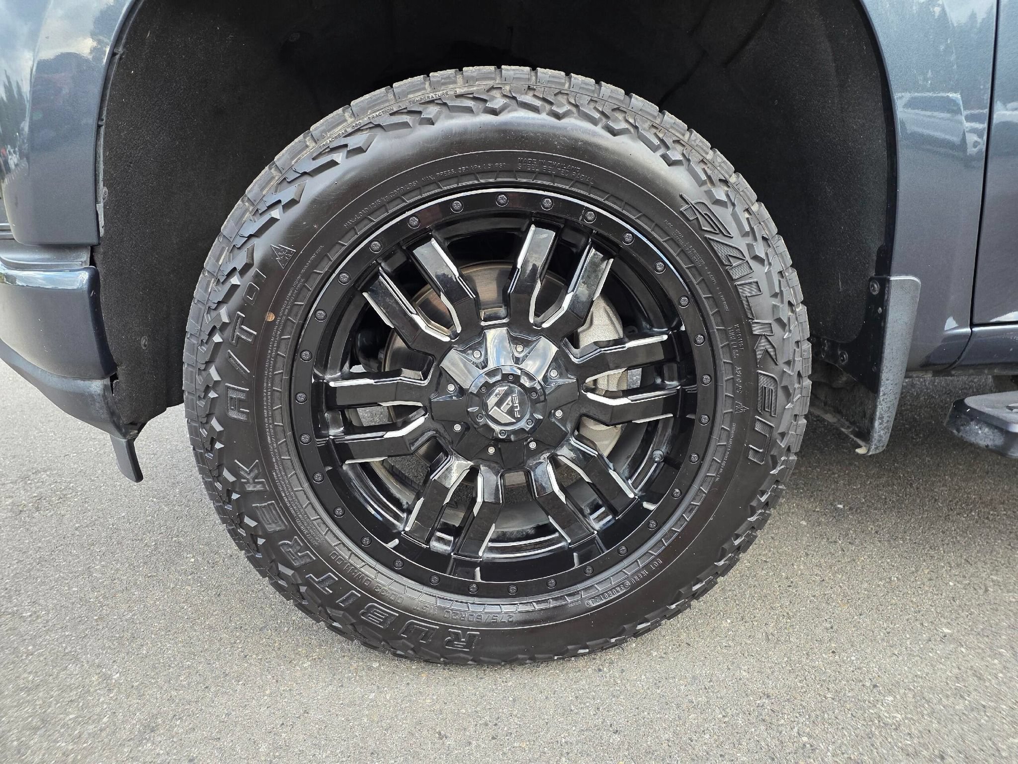 Used 2020 Chevrolet Silverado 1500 RST AWD/4WD image 10
