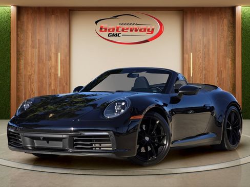 Used 2021 Porsche 911 Carrera RWD image 1
