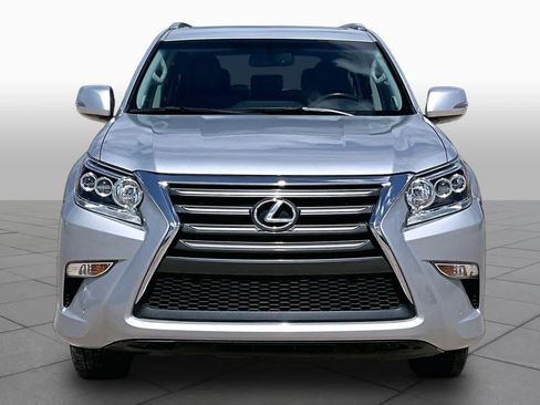 Used 2019 Lexus GX 460 w/ Navigation Package AWD/4WD image 4