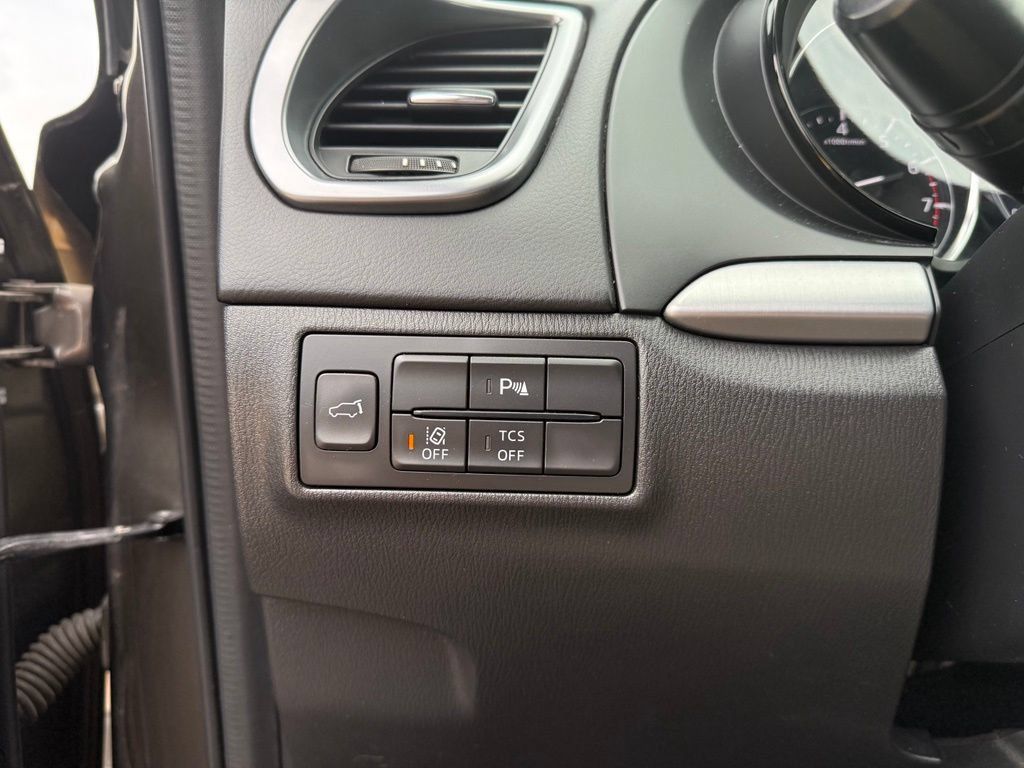 Used 2018 MAZDA CX-9 Grand Touring FWD image 28