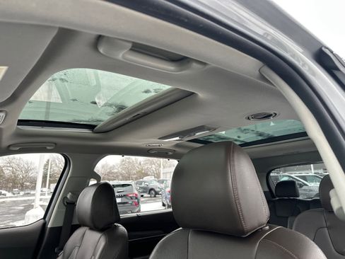 Used 2022 Kia Telluride SX w/ Nightfall Edition Package image 27