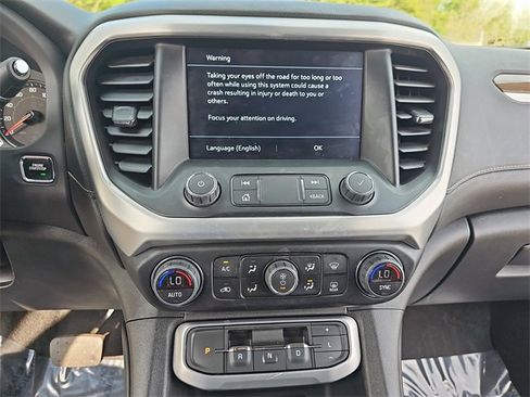 Certified 2023 GMC Acadia SLE w/ Driver Convenience Package image 20