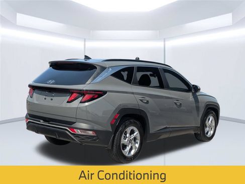 Used 2024 Hyundai Tucson SEL FWD image 6