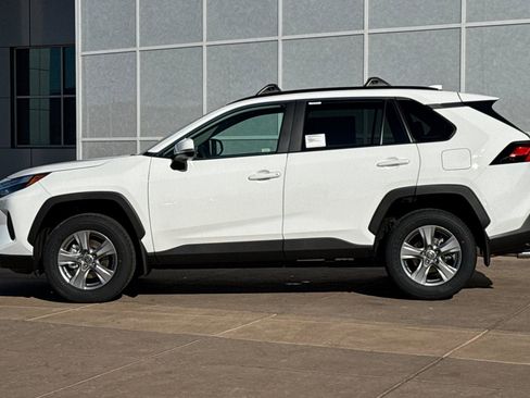 New 2025 Toyota RAV4 XLE image 7