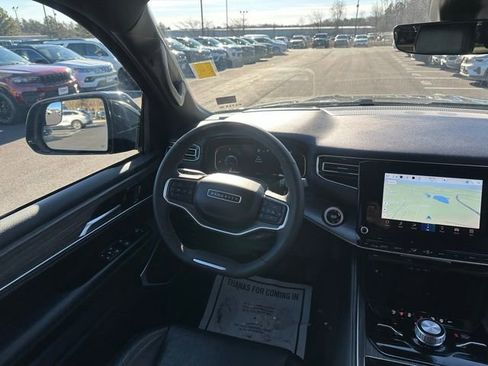 Used 2024 Jeep Wagoneer L Series III w/ Flexible Seating Group image 21