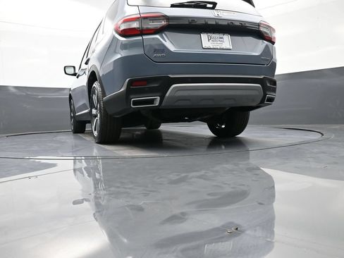 Used 2023 Honda Pilot Touring image 33
