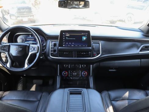 Used 2024 Chevrolet Tahoe Z71 w/ Luxury Package AWD/4WD image 30