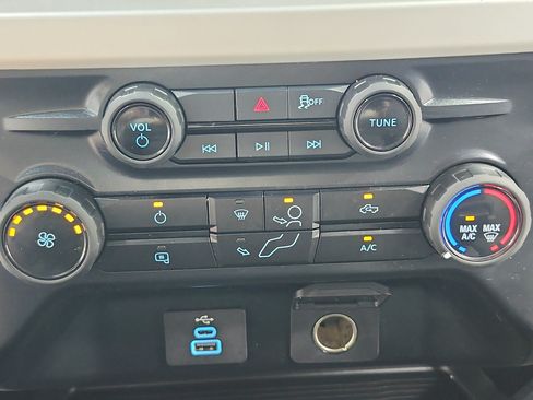Used 2025 Ford F250 XLT w/ FX4 Off-Road Package AWD/4WD image 61
