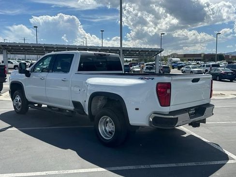 Used 2020 Chevrolet Silverado 3500 LTZ w/ LTZ Plus Package AWD/4WD image 3