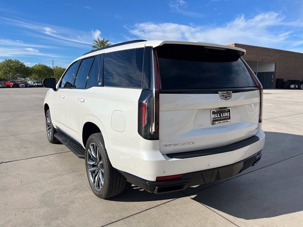 Used 2024 Cadillac Escalade Sport Platinum AWD/4WD image 9