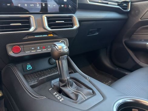 Used 2024 Ford Mustang GT Premium image 23