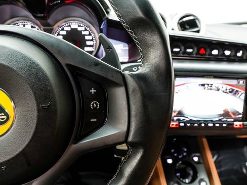 Used 2020 Lotus Evora RWD image 31