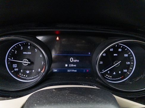 Used 2021 Buick Encore GX Preferred image 18