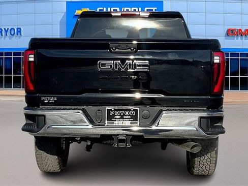 New 2026 GMC Sierra 2500 SLT w/ SLT Convenience Package image 4