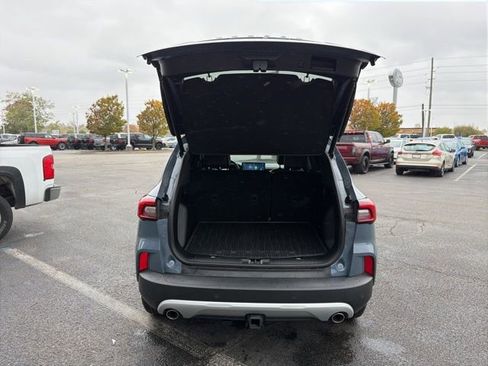 Certified 2023 Ford Escape SE w/ Class II Trailer Tow Package image 10