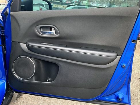 Used 2021 Honda HR-V EX image 22